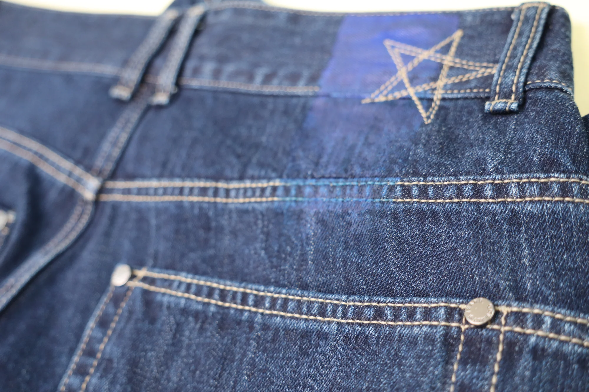 와이드 배럴핏 데님팬츠 여성 (Wide barrel denim pants) CBJ27002